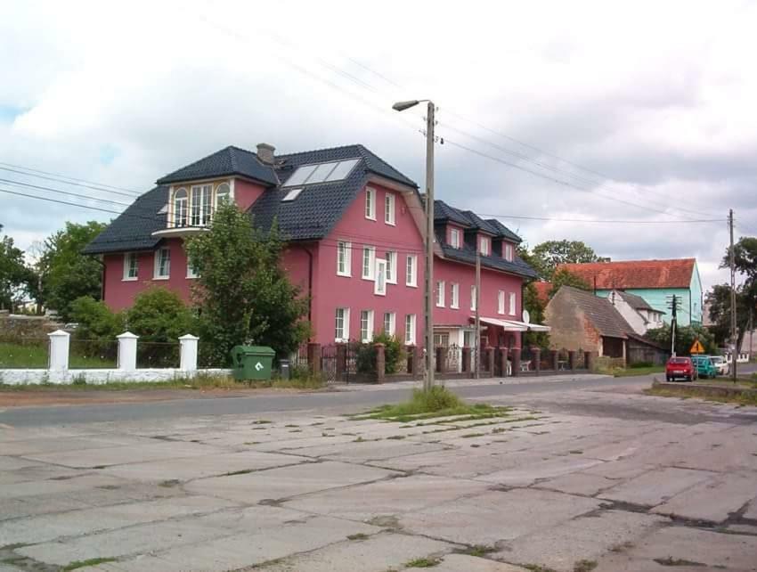 Gosciniec Ella Inn Lipniki Lipniki  Экстерьер фото