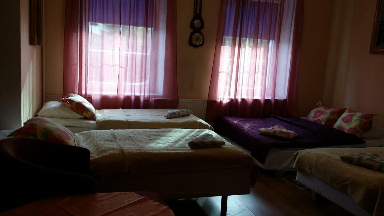 Gosciniec Ella Inn Lipniki Lipniki  Экстерьер фото