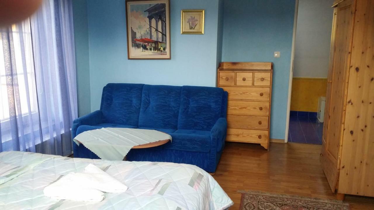 Gosciniec Ella Inn Lipniki Lipniki  Экстерьер фото