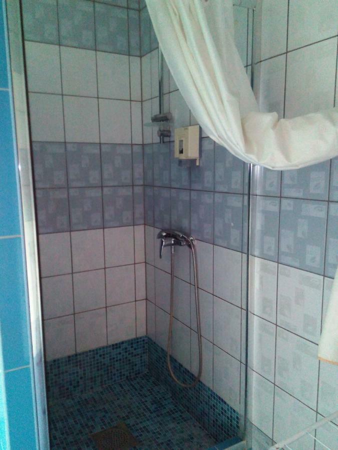 Gosciniec Ella Inn Lipniki Lipniki  Экстерьер фото