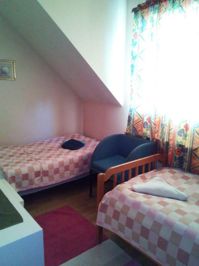Gosciniec Ella Inn Lipniki Lipniki  Экстерьер фото